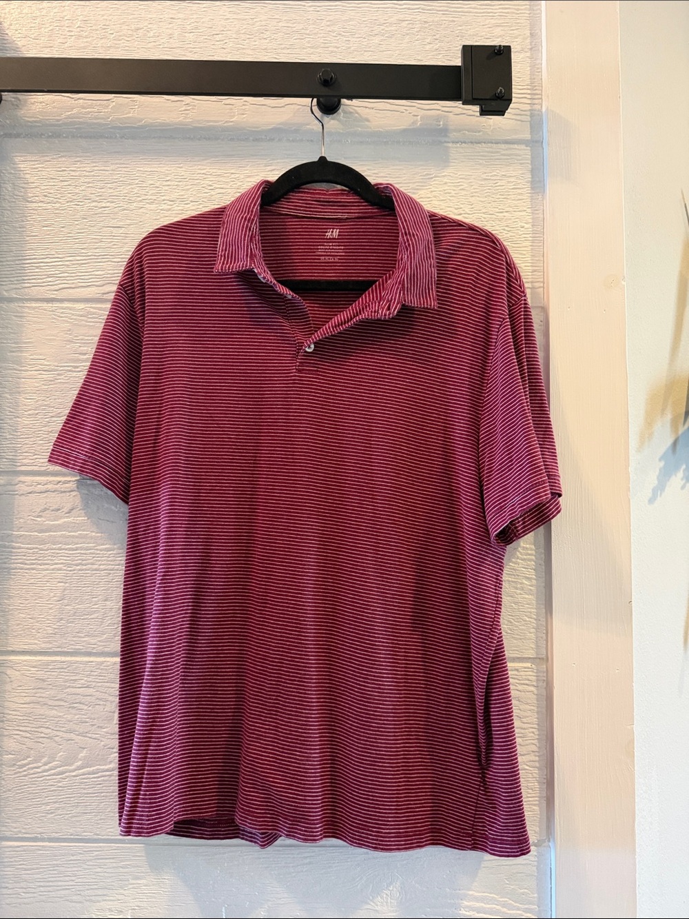 H&M Men's Burgundy Stripe Polo